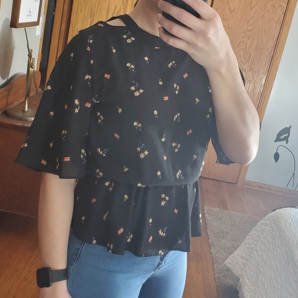 Floral top